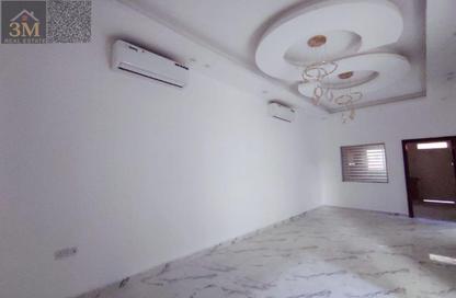 Townhouse - 5 Bedrooms - 2 Bathrooms for rent in Al Zaheya Gardens - Al Zahya - Ajman