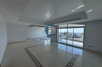 شقة - 4 غرف نوم - 5 حمامات للايجار في برج المينا - ميناء زايد - أبوظبي