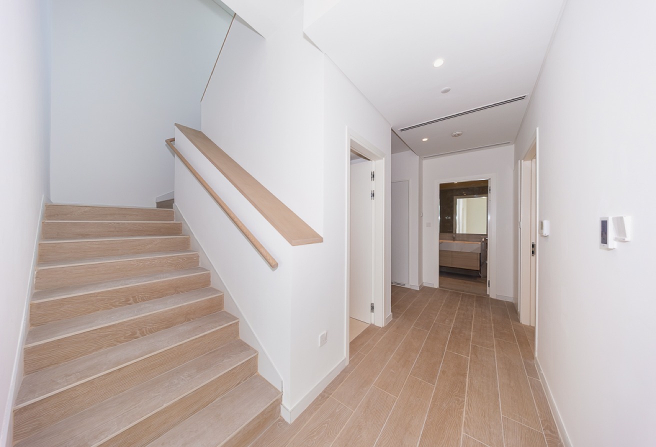 3 bedroom townhouse in Jebel Ali Village Townhouses, Jebel Ali: 9