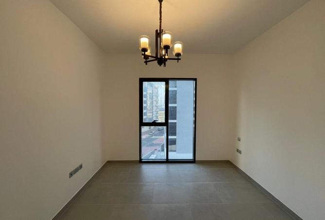 77400399 - Property Image 3