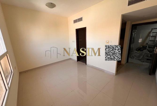 54404019 - Property Image 2