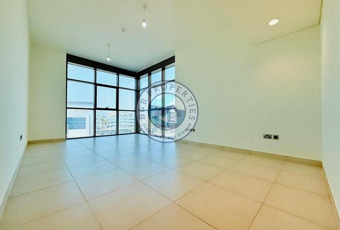 82365405 - Property Image 2