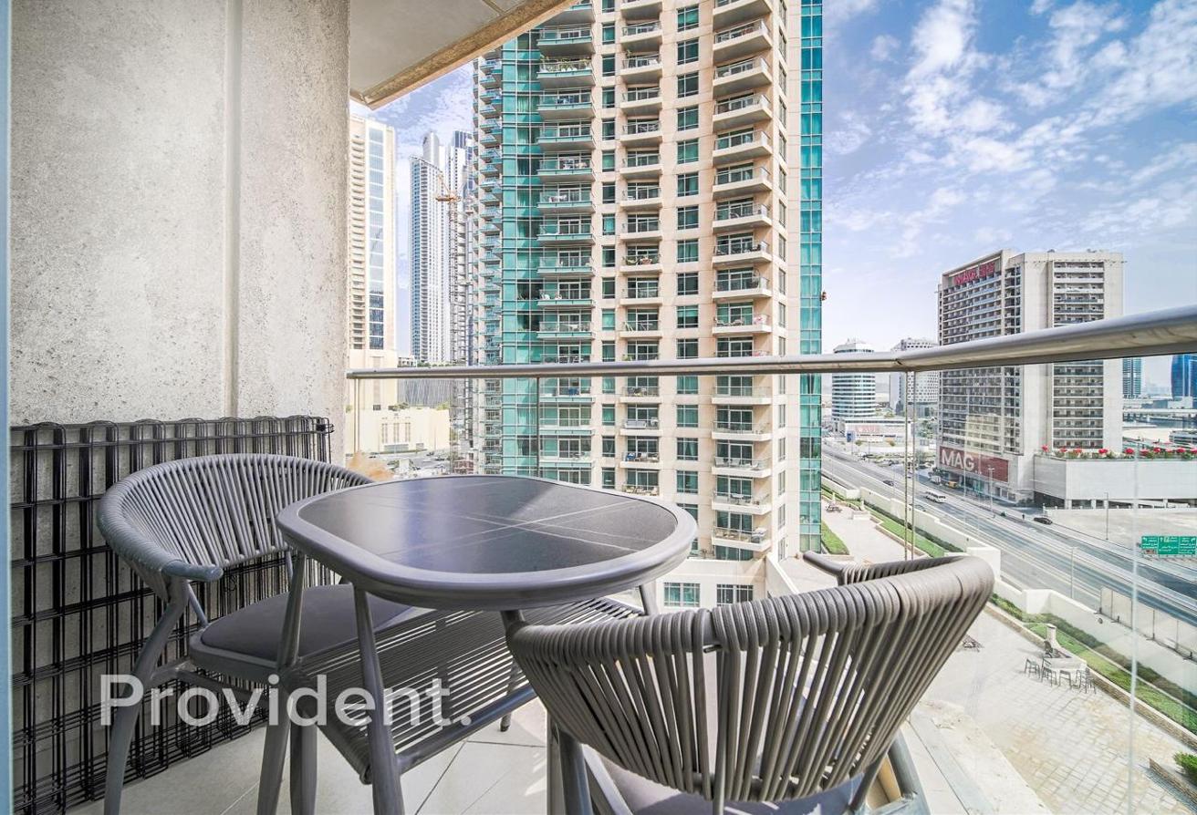 Largest Layout | Furnished | Vacant photo 17