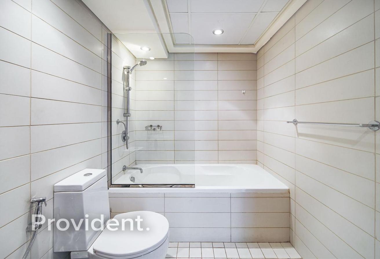 Largest Layout | Furnished | Vacant photo 18