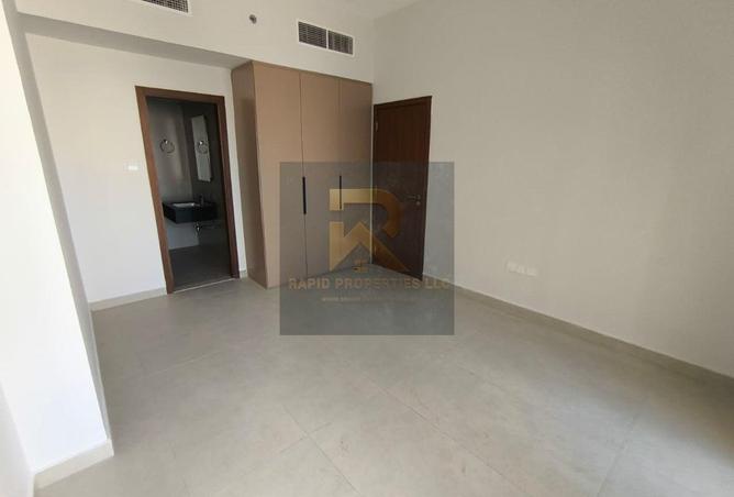 74233152 - Property Image 2