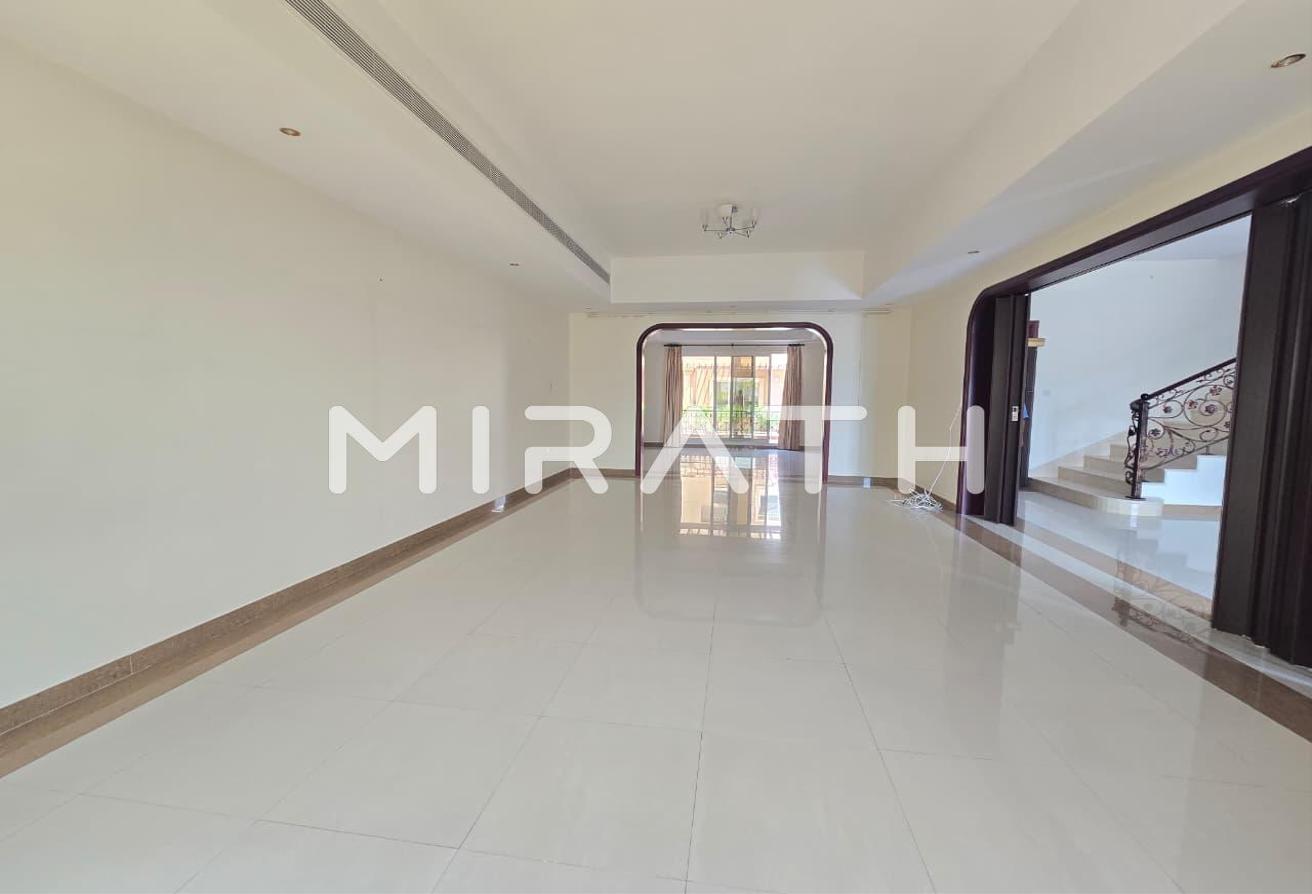 Compound Villa | Shared Pool| Close to beach photo 6