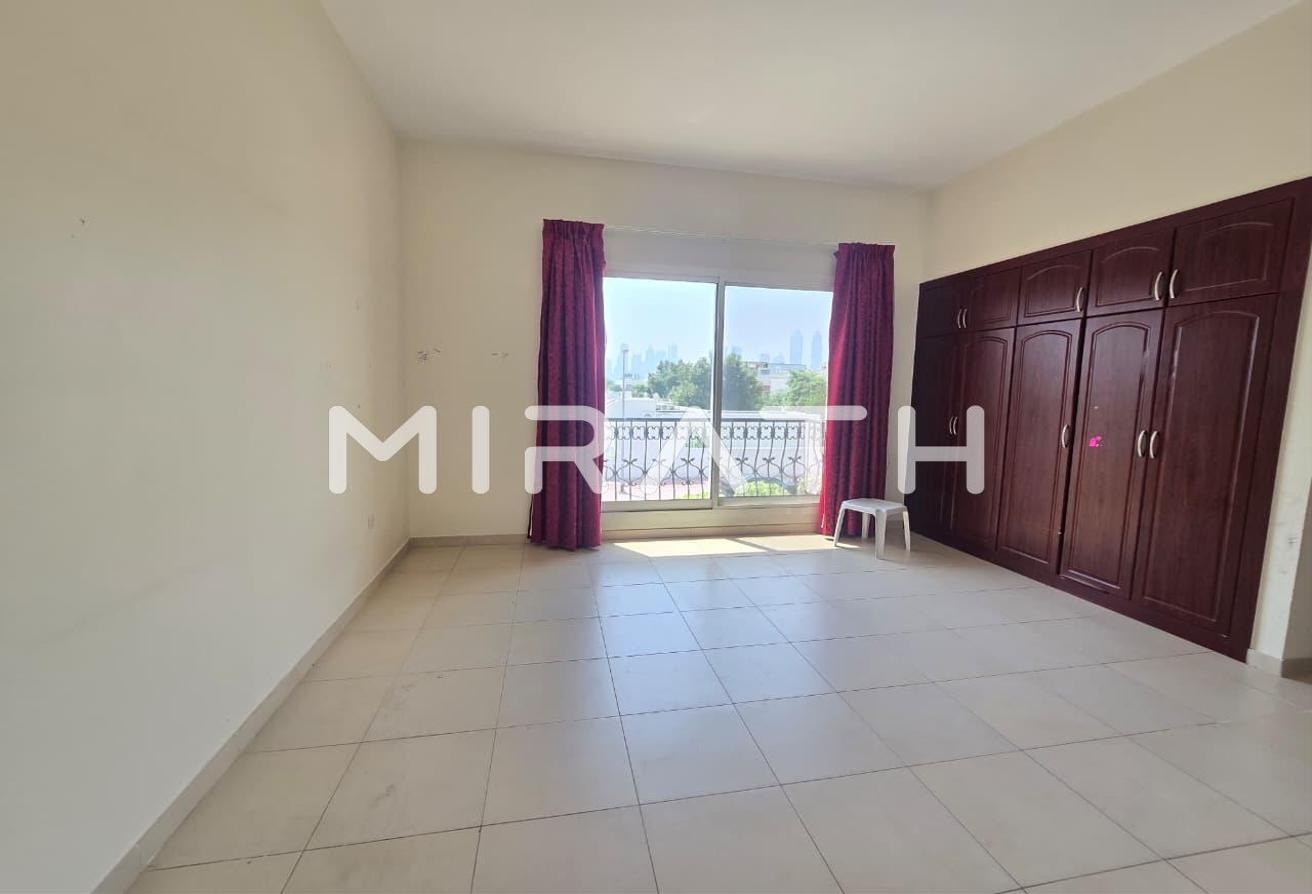 Compound Villa | Shared Pool| Close to beach photo 7