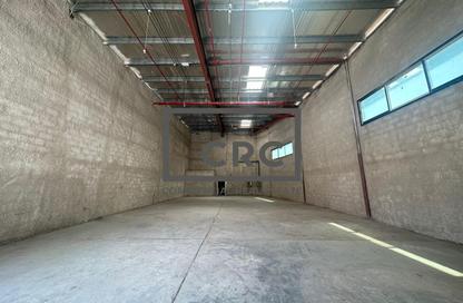 مستودع - استوديو - 2 حمامات للايجار في مجمع دبي للاستثمار 2 - مجمع دبي للاستثمار - دبي مستودع - استوديو - 2 حمامات للايجار في مجمع دبي للاستثمار 2 - مجمع دبي للاستثمار - دبي