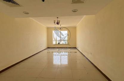 Apartment - 3 Bedrooms - 4 Bathrooms for rent in Al Mahatta - Al Qasimia - Sharjah