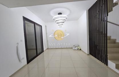 Townhouse - 2 - 4 for rent in Nasma Residence - Al Tai - Sharjah