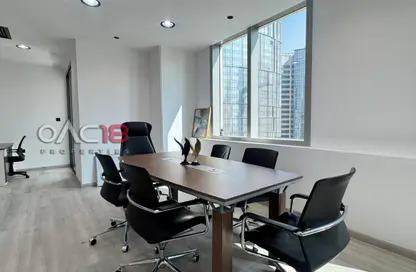 مكتب - غرفة نوم - 1 حمام للايجار في القمة - الخليج التجاري - دبي