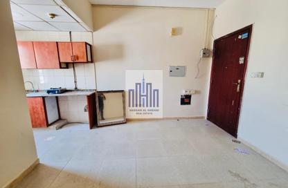 Apartment - Studio - 1 Bathroom for rent in Fire Station Road - Muwaileh - Sharjah