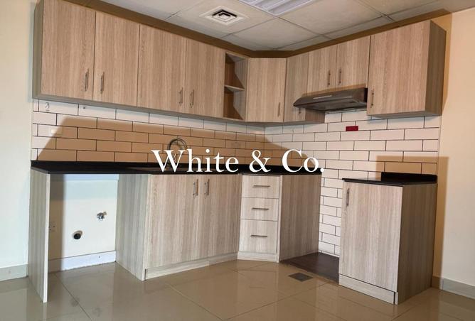 72631099 - Property Image 2