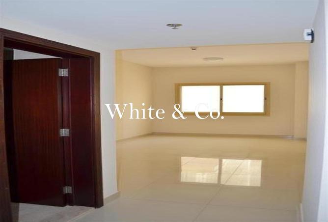 72631099 - Property Image 3