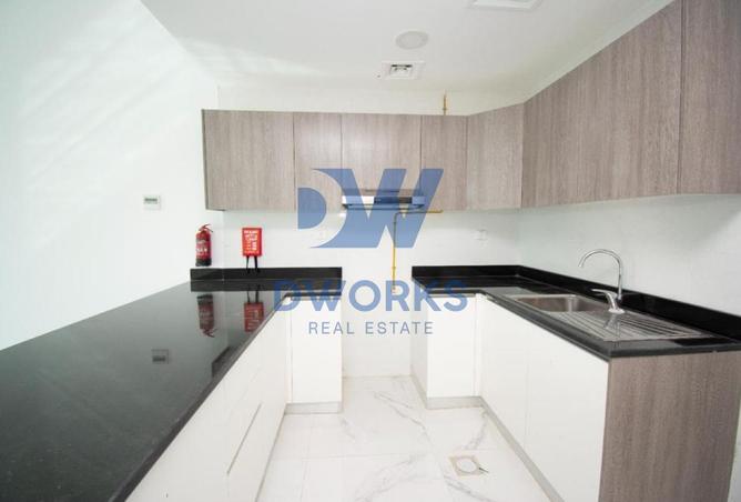 72725151 - صورة العقار 2