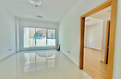 Apartment - 1 - 2 for rent in Muwaileh - Sharjah