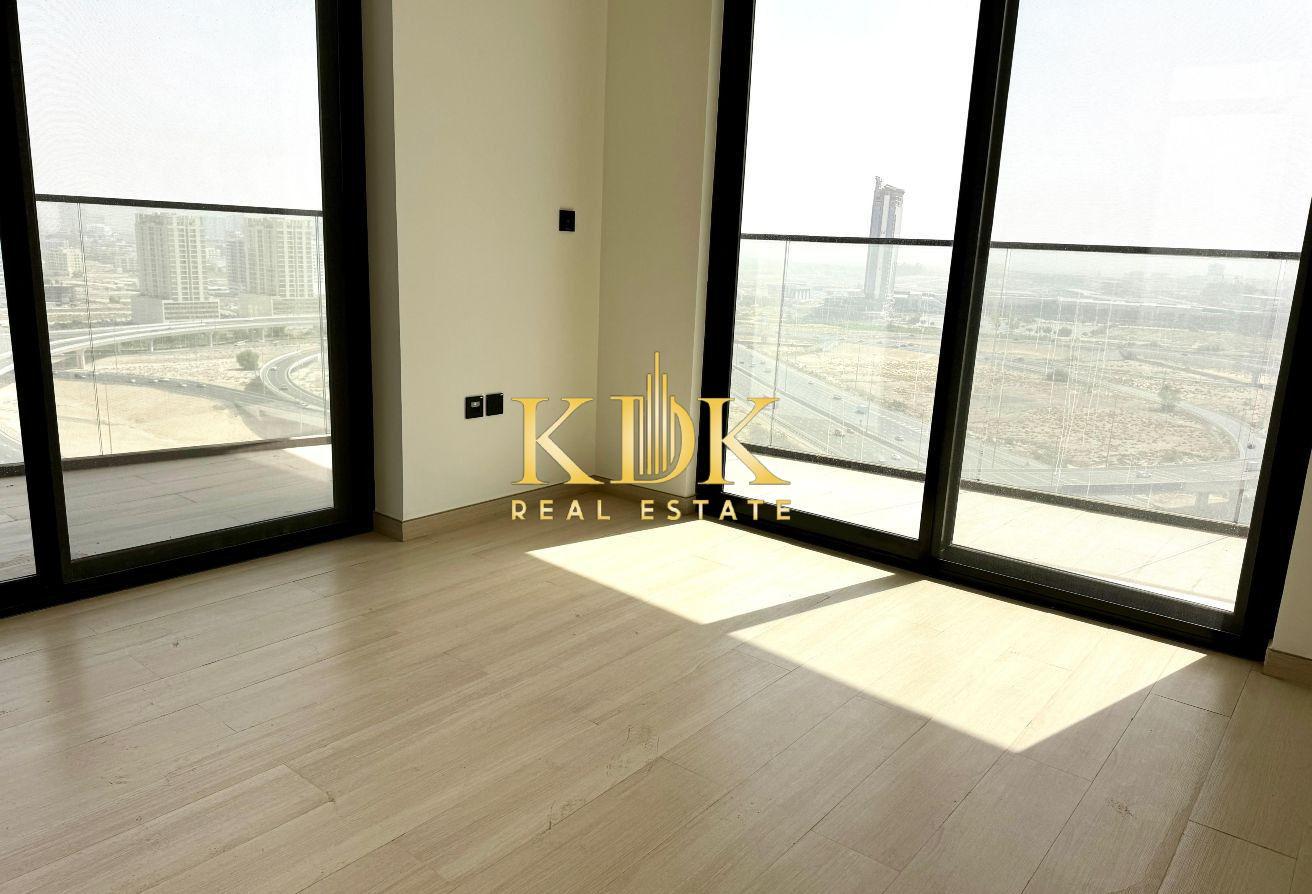 Community View | Spacious Unit | Prime Location photo 4