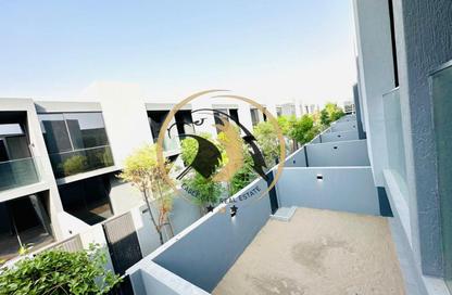 Townhouse - 4 - 5 for rent in Saro - Masaar - Tilal City - Sharjah