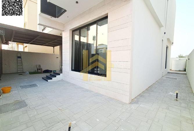 81527235 - Property Image 2