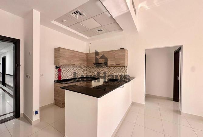 76980932 - Property Image 2