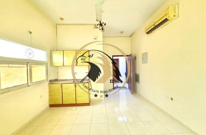Apartment - Studio - 1 for rent in Fire Station Road - Muwaileh - Sharjah Apartment - Studio - 1 for rent in Fire Station Road - Muwaileh - Sharjah