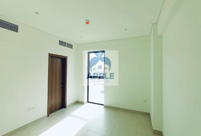 90927327 - Property Image 3