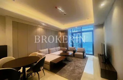 شقة - غرفة نوم - 2 حمامات للايجار في برج النبلاء - الخليج التجاري - دبي