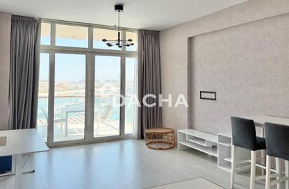 Apartment - Studio - 1 for rent in Palm Views East - Palm Views - Palm Jumeirah - Dubai