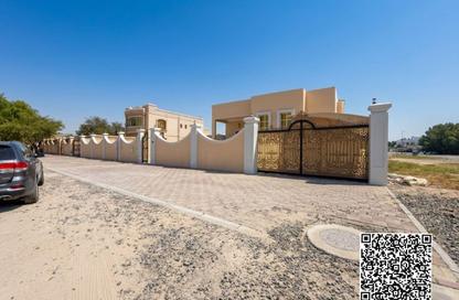 Villa - 3 Bedrooms - 3 Bathrooms for rent in Gate Tower 1 - Musheiref - Ajman