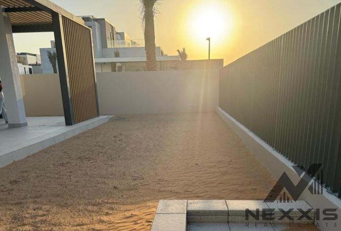 53605149 - صورة العقار 2