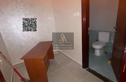 Apartment - 2 Bedrooms - 4 Bathrooms for sale in Corniche Tower - Ajman Corniche Road - Ajman
