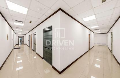 Office Space - Studio for rent in Emaar Business Park Building 2 - Emaar Business Park - Sheikh Zayed Road - Dubai