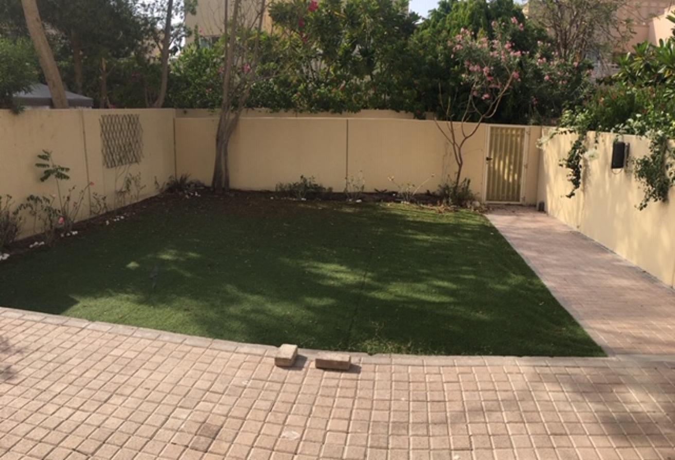 2M UPGRADED CLOSE LAKE 3B/R+STUDY+MAID 230K ONLY photo 6