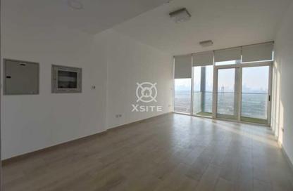 Apartment - 1 Bedroom - 2 Bathrooms for rent in Bloom Towers B - Bloom Towers - District 10 - Jumeirah Village Circle - Dubai