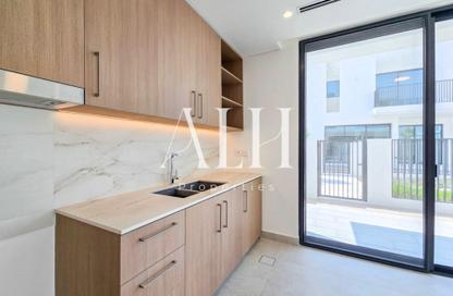 Townhouse - 4 - 5 for rent in Elora - The Valley - Dubai
