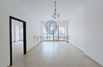 Apartment - 1 Bedroom - 2 Bathrooms for rent in Al Marzooqi Tower - Al Jaddaf - Dubai