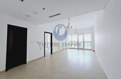 Apartment - 1 Bedroom - 2 Bathrooms for rent in Al Marzooqi Tower - Al Jaddaf - Dubai