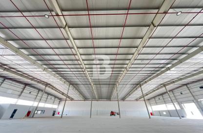 Warehouse - Studio for rent in Saih Shuaib 3 - Dubai Industrial City - Dubai