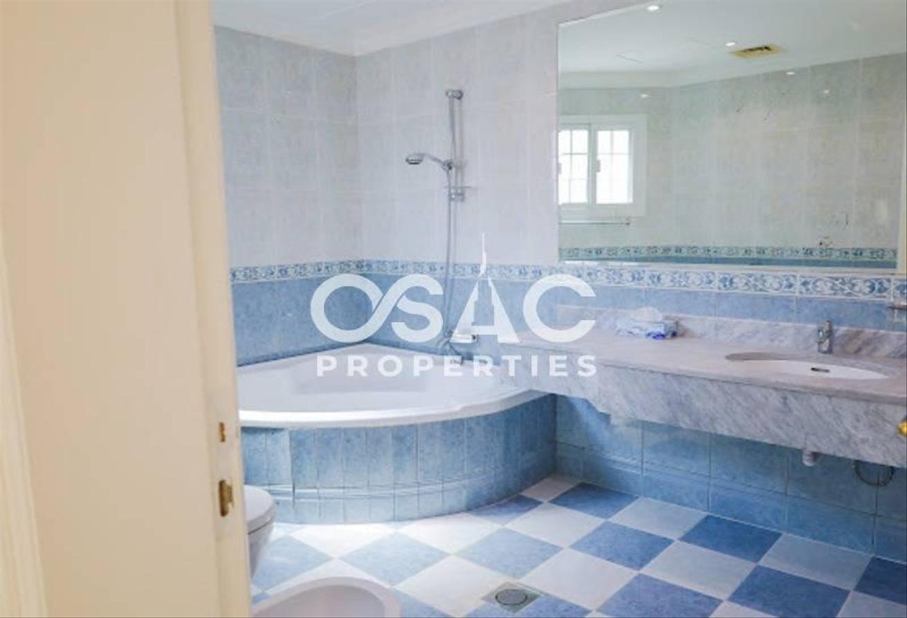 LUXURIOUS VILLA | NEXT TO BURJ AL ARAB | SPACIOUS photo 12