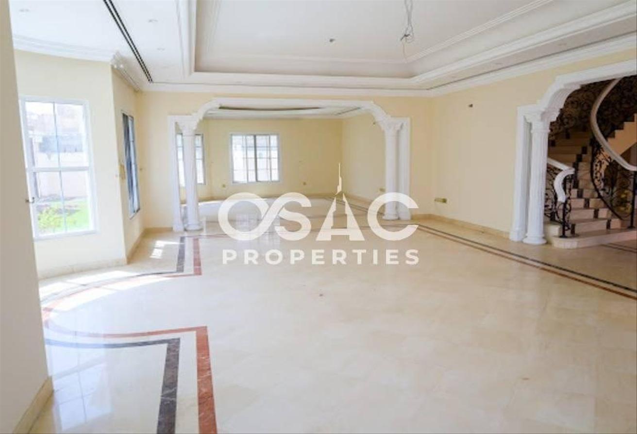 LUXURIOUS VILLA | NEXT TO BURJ AL ARAB | SPACIOUS photo 3