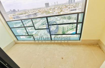 Apartment - 1 Bedroom - 2 Bathrooms for rent in Al Hudaiba Mall - Al Hudaiba - Bur Dubai - Dubai