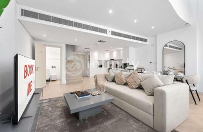 Apartment - 1 Bedroom - 2 Bathrooms for sale in Sky Gardens - DIFC - Dubai