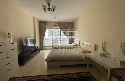 Apartment - Studio - 1 for rent in Desert Sun - Dubai Land Residence Complex - Dubai