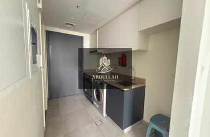 Apartment - Studio - 1 Bathroom for rent in East Village - Aljada - Sharjah