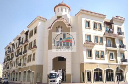متجر - استوديو - 1 حمام للايجار في K04 - طراز يوناني - المدينة العالمية - دبي