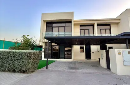 Villa - 5 Bedrooms - 6 Bathrooms for rent in The Turf - DAMAC Hills - Dubai