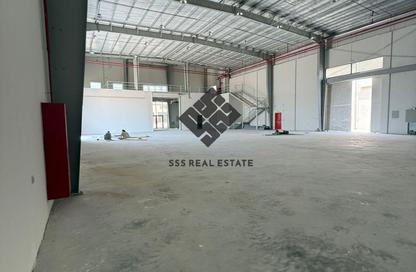 Warehouse - Studio - 2 Bathrooms for rent in Umm Dir - Umm Al Quwain