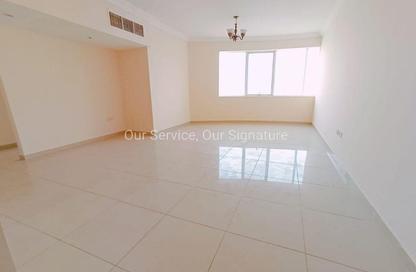 Apartment - 2 - 2 for rent in New Al Taawun Road - Al Taawun - Sharjah