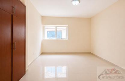 Apartment - 2 - 3 for rent in Muwaileh 29 Building - Muwaileh - Sharjah