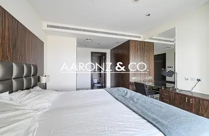 Apartment - 1 Bedroom - 2 Bathrooms for rent in Bonnington Tower - JLT Cluster J - Jumeirah Lake Towers - Dubai